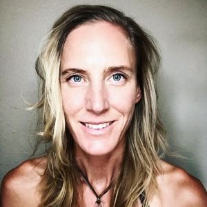 Meet your Posher, Isabel